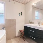 6 Person Holiday Home In Hals 펜션 Hals
